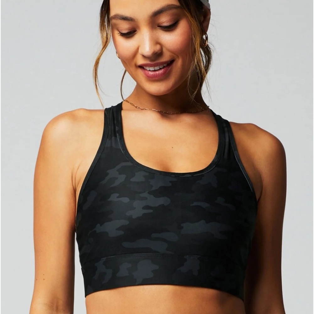 Fabletics on-the-go sports bra